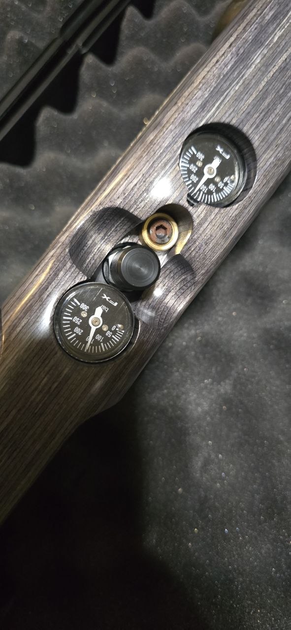 FX Crown MKII Laminate Grey .25cal Standard Plus view 2