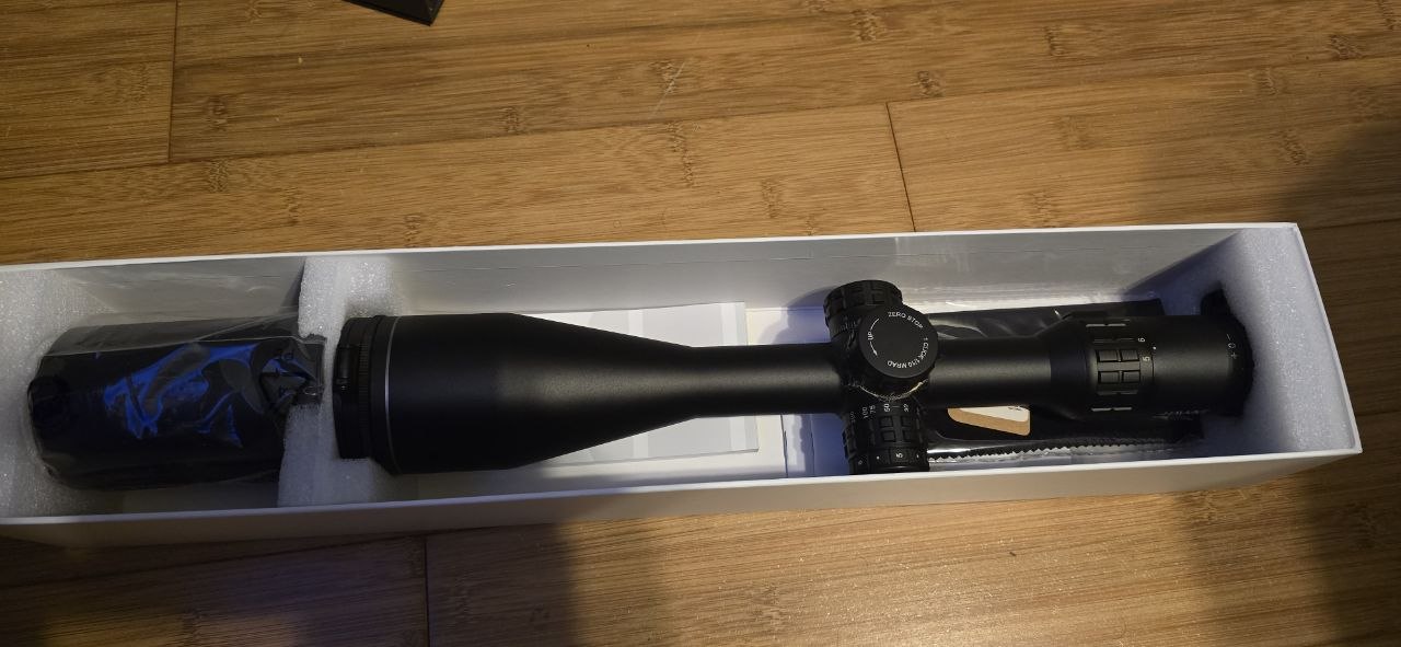 Hawke Optics Frontier 30 5-25x56mm, 30mm Tube FFP